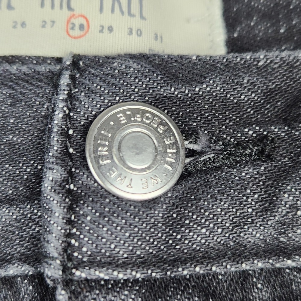We The Free Relaxed And Destroyed Black Denim Skirt Womens Size 28 Free People - Picture 7 of 11
